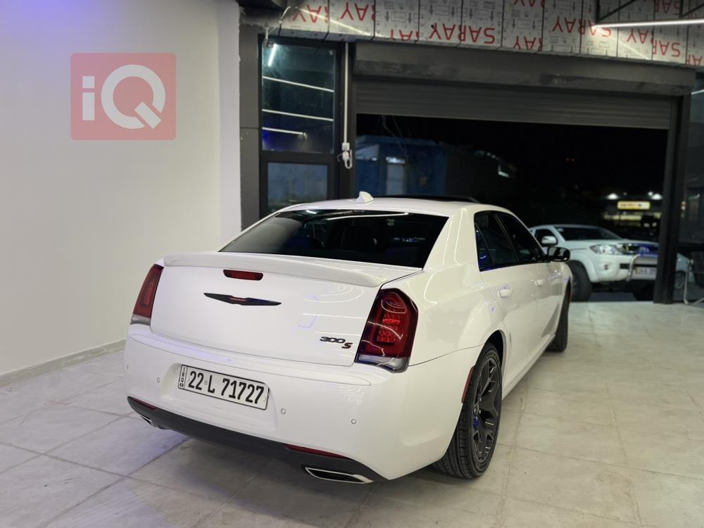 Chrysler 300